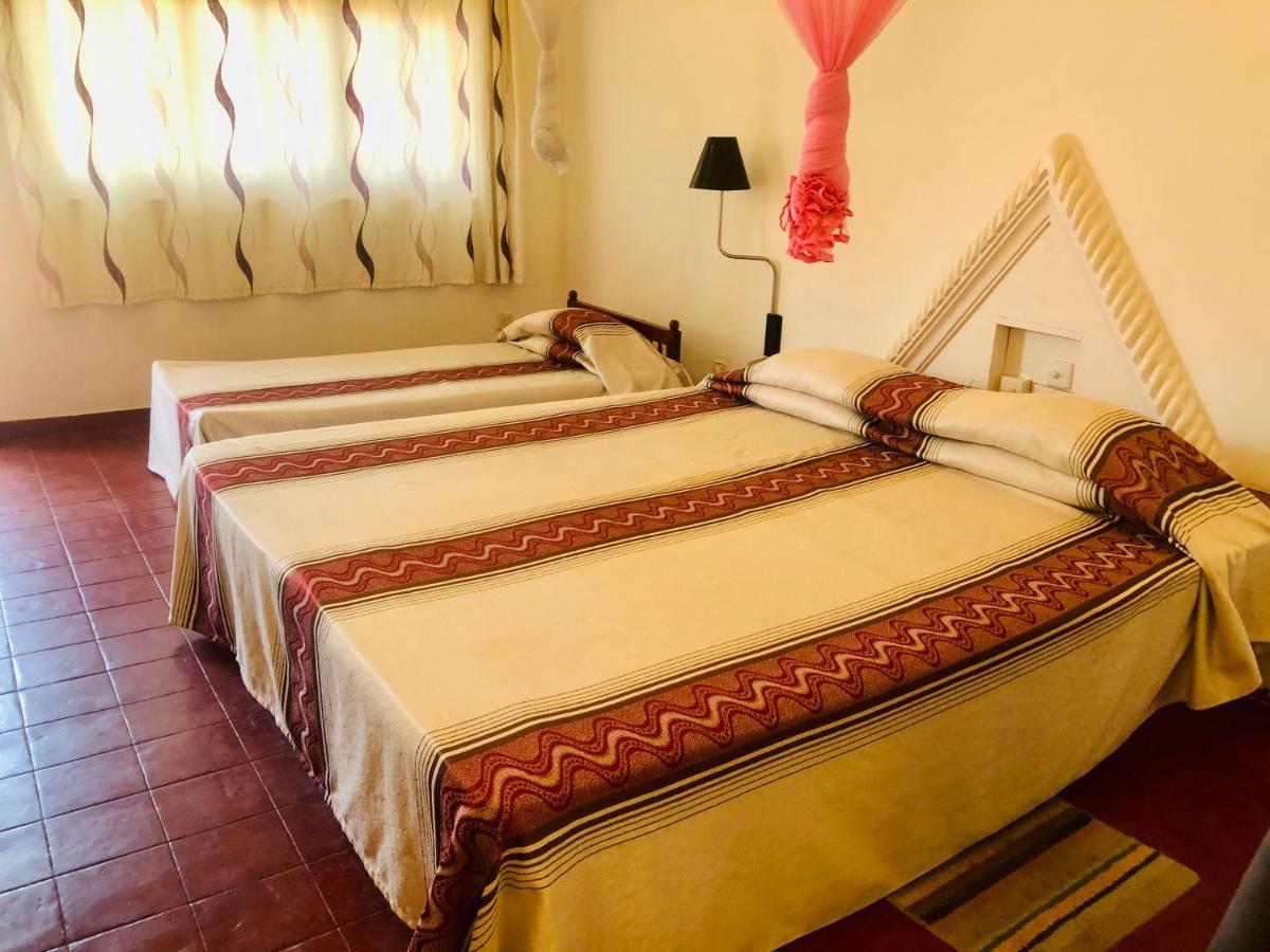 Hotel Hemadan Бентота Экстерьер фото